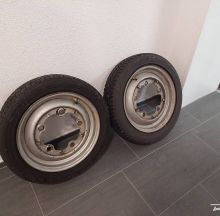 προς πώληση - Originale VW Käfer Felgen mit Pneu (grosser Lochkreis), CHF 80