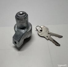 For sale - Volkswagen Bug ignition with 2 keys 111905803D Kever Kafer Bug Beetle, EUR €20 / $25