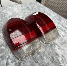 For sale - Volkswagen Bug Rear light lenses USA red/white 08/67 - 07/73 Kever Kafer Beetle Cox Coccinelle, EUR €40 / $45